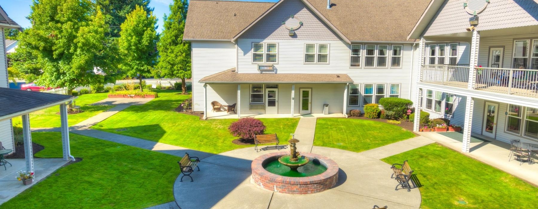 house with courtyard